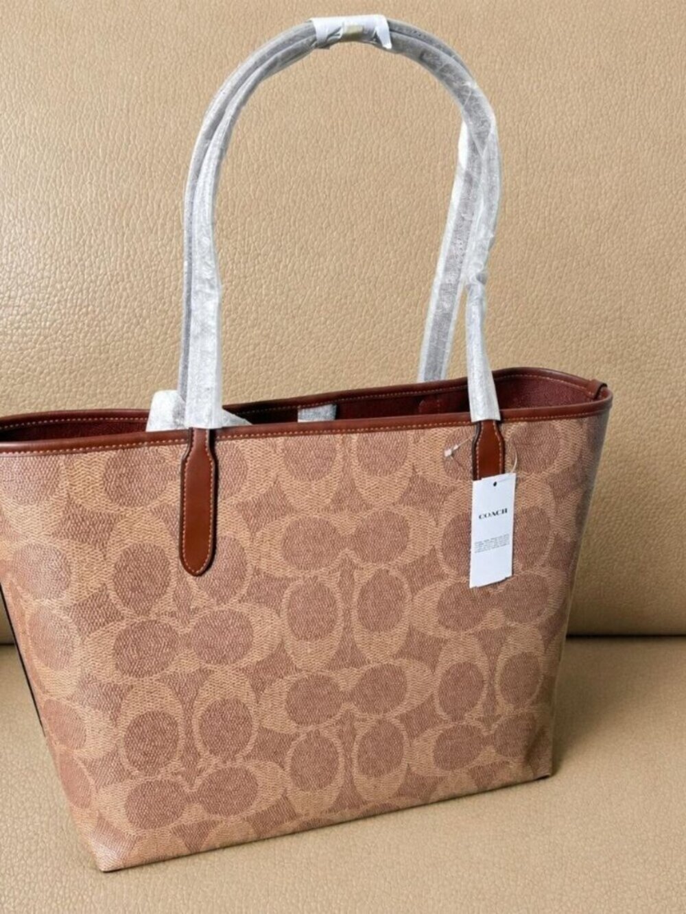 Coach Halloween Pumpkin City Tote Bag Signature Print Canvas Purse Bag NWT 2025 - Picture 2 of 7